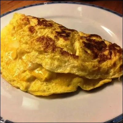 Comment était surnommée la cuisinière Anne Boutiaut, créatrice de la fameuse omelette du mont Saint-Michel ?