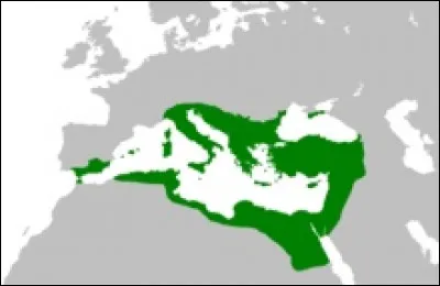 Sous quel empereur, l'Empire byzantin a-t-il eu la plus grande expansion territoriale ?