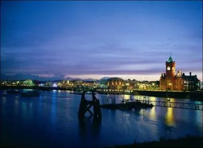 Quelle est la population totale du Pays de Galles ?