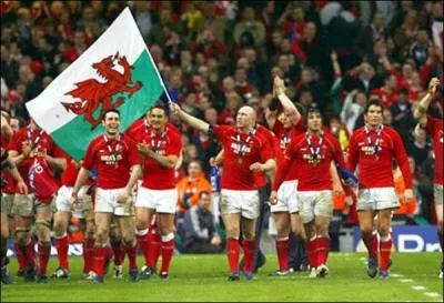 Quel est le nom de l'hymne national gallois( traduit en franais) ?