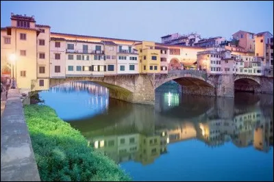 Ce pont de Florence, est-il le Ponte Vecchio ?