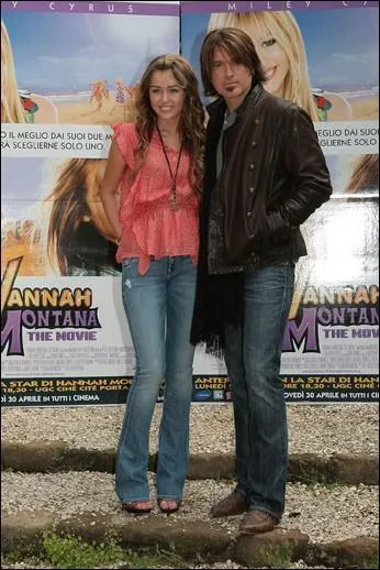 Qui est le pre de miley cyrus ?