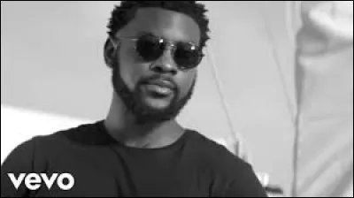 Combien y a-t-il de titres dans son album ?