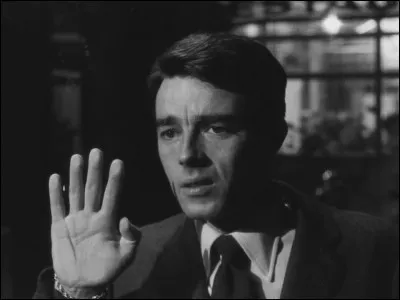 Il débute au milieu des années 50, joue dans "Voici le temps des assassins", "Le Beau Serge" "les Cousins", "Un homme de trop" : c'est ...