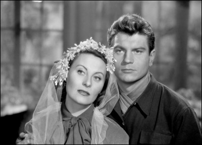 Il forme avec Michèle Morgan un couple mythique dans plusieurs films à succès des années 50 comme "L'Étrange Madame X", ou "Pourquoi viens-tu si tard"; il tient le premier rôle dans "Série noire", "Les Salauds vont en enfer" : c'est ...