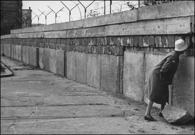 Quand le mur de Berlin a-t-il été construit ?