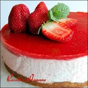 Une base de mousse de fruits, ici, la fraise...