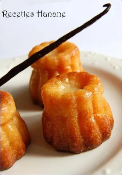 C'est une spcialit du Bordelais parfume au rhum,  la canelle et  la vanille.