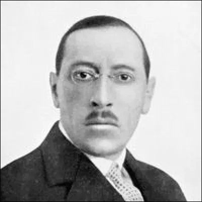 Ce compositeur russe puis américain, auteur du "Sacre du Printemps", de la musique du ballet "L'Oiseau de feu", c'est ... Stravinsky