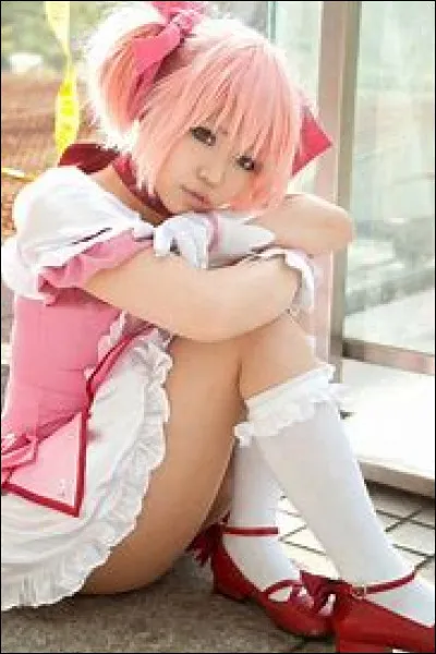 C'est la protagoniste de son propre manga (manga sur des Magicals Girls), il s'agit de :