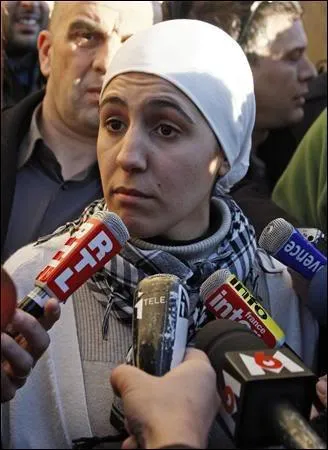 Quel parti prsente une candidate voile sur sa liste du Vaucluse ?