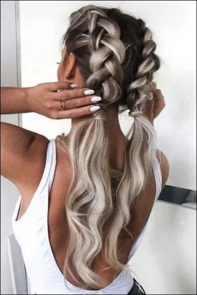 La coiffure qui irait le mieux avec ton style ?