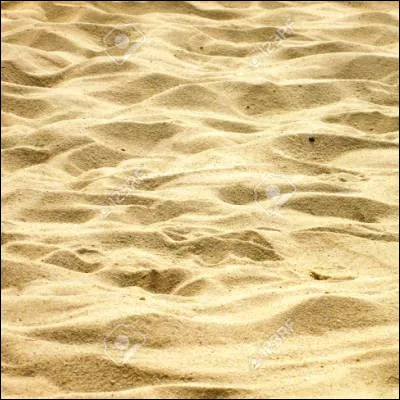 Selon une expression, que fait-on sur du sable quand on se berce d'un espoir trompeur ?