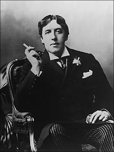 Cet écrivain, dramaturge et poète irlandais de la fin du XIXe siècle, condamné pour "grave immoralité", auteur des romans et nouvelles "Le Portrait de Dorian Gray" et "Le Fantôme de Canterville", c'est ... Wilde.