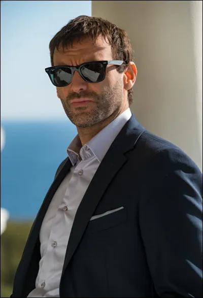 Quel est le personnage joué par Virgile Bramly ?