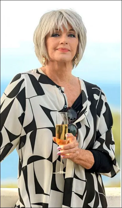 Quel est le personnage joué par Anny Duperey ?