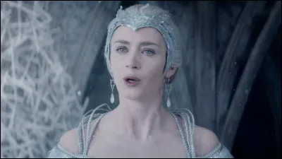 Dans quel film Emily Blunt est-elle une sorcière ?