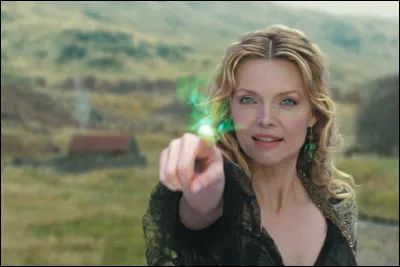 Dans quel film Michelle Pfeiffer est-elle une sorcière ?