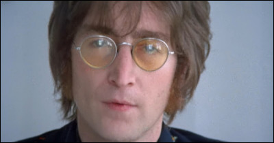 Il avait rencontr&eacute; Paul McCartney en 1957 avant de former les Beatles.En 1970, apr&egrave;s la s&eacute;paration du groupe, il sortait son plus grand tube que nous entendons toujours.Malheureusement, alors qu'il rentrait chez lui, un homme l'a abattu.Il s'agit de...