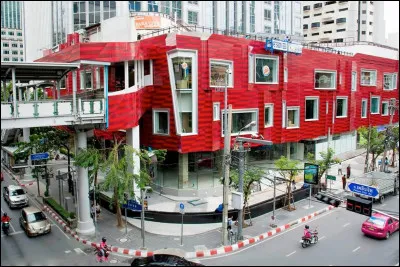 La suite : tu es plutôt ville proche ou ville très lointaine ?