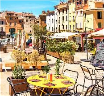 Dans quel département se trouve la ville d'Aix-en-Provence ?