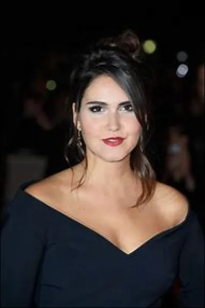 Son nom est Jonathan, quel est le prénom de cette chanteuse ?