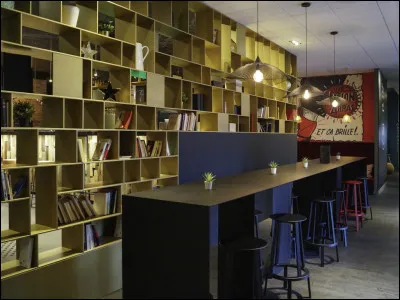 Combien d'habitants vivent à Arras en 2020 ?