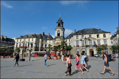 De quel département la ville de Rennes est-elle le chef-lieu ?