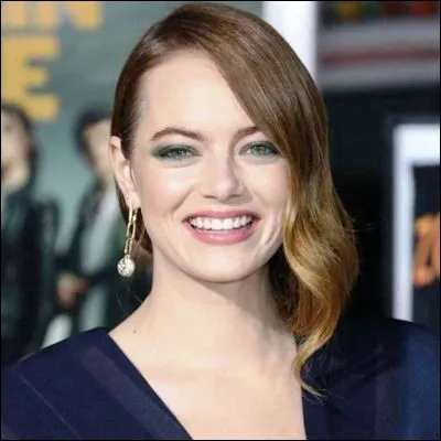Quel acteur, devenu mondialement célèbre suite au film "Crazy, Stupid, Love" aux côtés d'Emma Stone, retrouve l'actrice dans le film "La La Land" ?