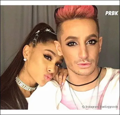 Comment s'appelle son demi-frère ?