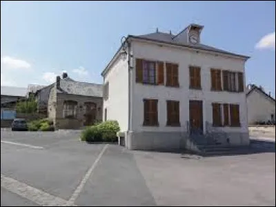 Commune du Grand-Est, dans l'arrondissement de Rethel, Condé-lès-Herpy se situe dans le département ...