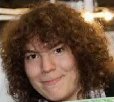 Quel est le nom d'une de ses autres chaînes ?