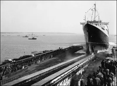 "Les Anglais ont débarqué" annonce une caractéristique féminine et mensuelle. Comme exprime-t-on cela aux USA ?