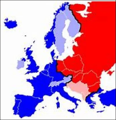 Quel était le nom de la frontière qui séparait les États européens tournés vers les États-Unis et ceux sous influence soviétique ?