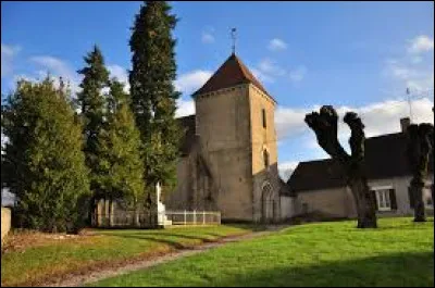 Village Indrien, dans la région naturelle de la Champagne berrichonne, La Chapelle-Orthemale se situe en région ...