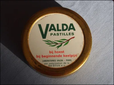 Place de l'opéra, c'est la...