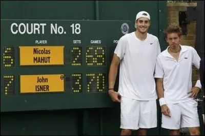 À Wimbledon, en 2010, l'Américain Isner battit le Français Mahut. Pourquoi ce match est-il entré dans l'histoire ?