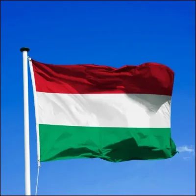 Dans quel sport collectif la Hongrie d&eacute;tient-elle le record du nombre de troph&eacute;es en Coupe du monde masculine ?