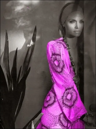 Qui chantait "Des crèmes et des bains qui font la peau douce, mais ça fait bien loin que personne ne la touche" ?