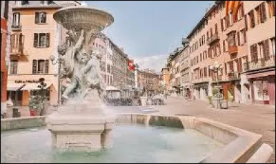 Dans quel département se situe la ville de Chambéry ?