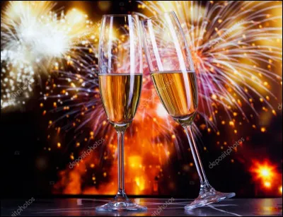 On lève notre verre à l'attention de Besanthile, notre musicienne qui vient animer la soirée avec son violoncelle !
Quand je l'ai connue, elle n'était encore qu'une "môme" ! Elle a fait du chemin depuis... Qui jouait le rôle d'Édith Piaf dans le film "La Môme" ?