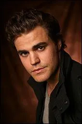 Avec qui a-t-il jou dans 'The Vampire Diaries'