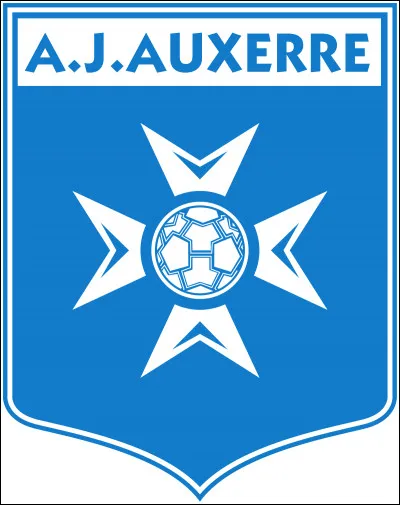 Auxerre a joué contre :