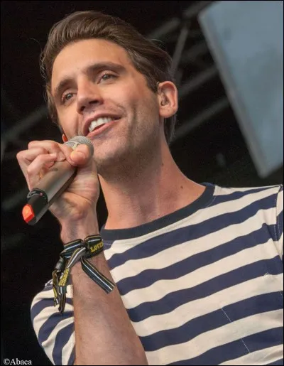 Depuis combien de temps est-il en couple avec son chéri ?