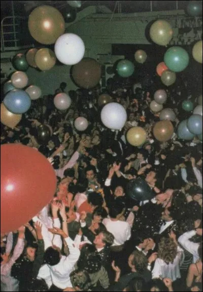 On te propose une soirée, quelles sont tes pensées prédominantes ?