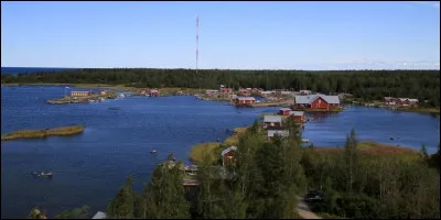 Combien de visiteurs viennent visiter cet archipel chaque année ?