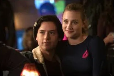 Dans quel épisode Jughead et Betty se mettent-ils en couple ?