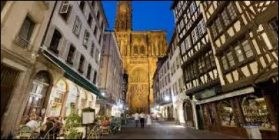 Dans quel département se trouve la ville de Strasbourg ?