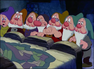 De quelle couleur est la robe de Blanche-Neige ?