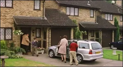 Où Harry dort-il dans "Harry Potter à l'école des sorciers" ?